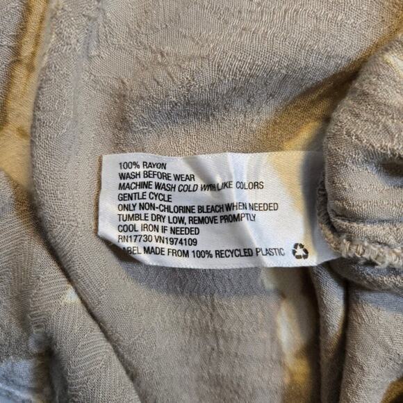 Knox Rose Tie Dye Top Size Medium Tan Faux Wrap Bohemian Neutral Preppy Peasant - Picture 9 of 9